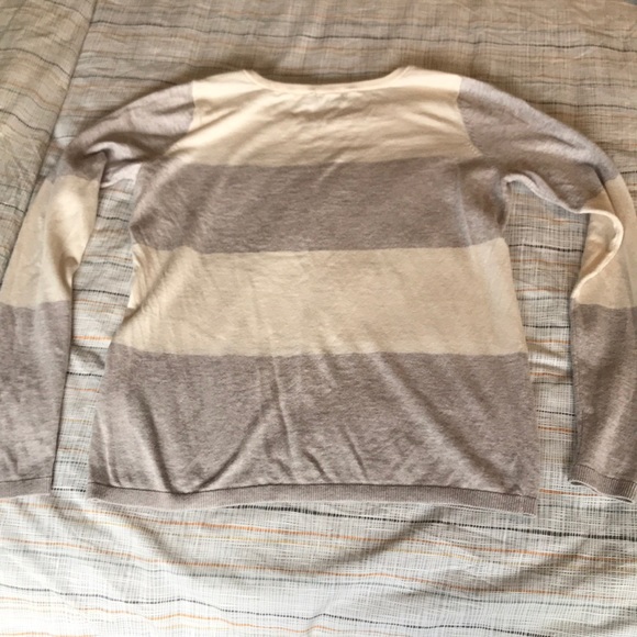 SOLD - Mexx light sweater - Picture 3 of 4